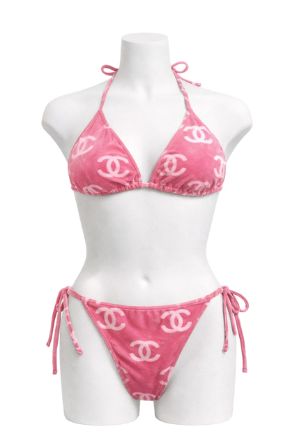 PRETTY IN PINK